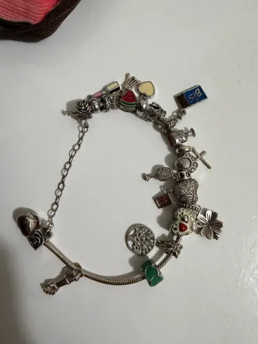Pulseira de Berloques