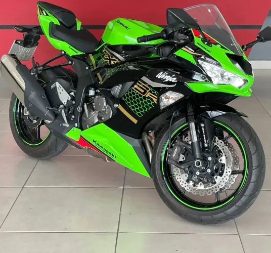 ? **KAWASAKI ZX-6R 2020 À VENDA** ?