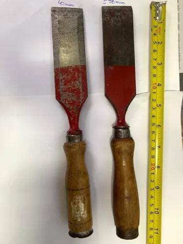 Par de Formões Antigos Pacetta 38 e 40mm Marcenaria