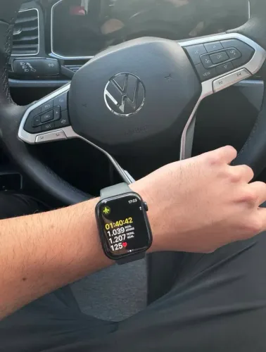 Apple Watch Series 9 - (CELLULAR + GPS) 45mm