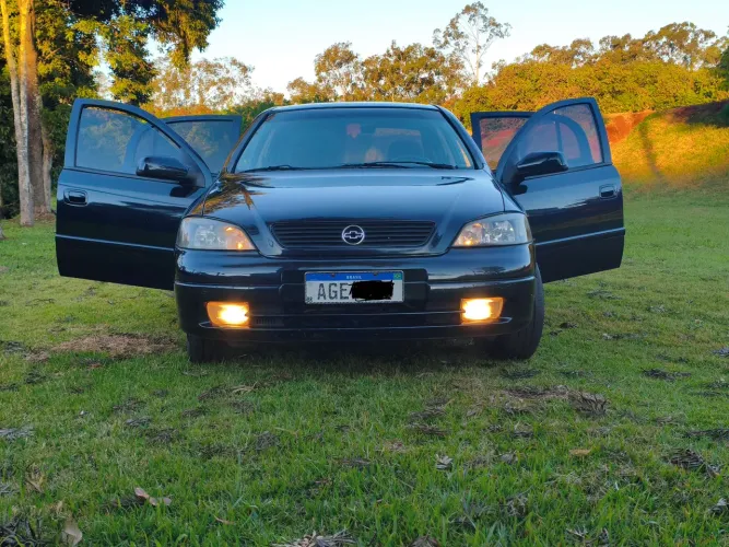Chevrolet Astra Sedan 2.0/cd/ Expres.gls 2.0 8V 4P 2002