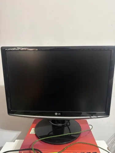 MONITOR LG