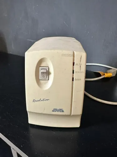 Estabilizador SMS 300va Bivolt 4 entradas
