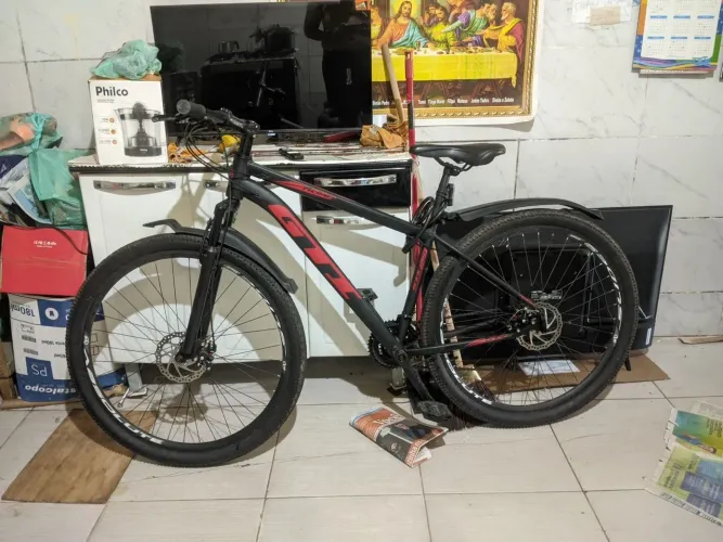 BICICLETA GTI ARO 29 COMPLETA