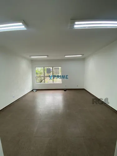 Sala comercial no bairro Navegantes, Porto Alegre/RS