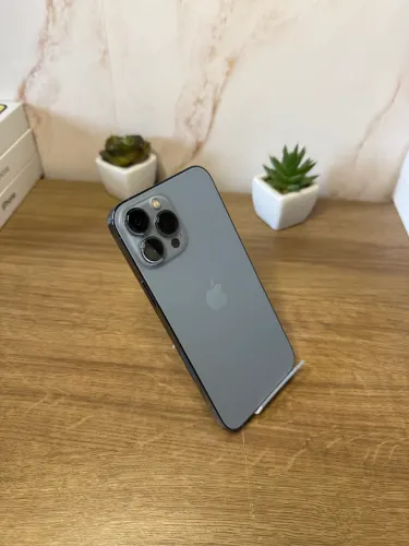 iPhone 13 Pro Max 128GB - 92% Saúde da bateria