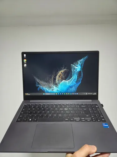 Notebook Samsung GalaxyBook2 - i5 | 8GB RAM | 256GB SSD