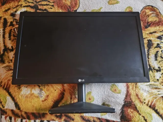 Monitor LG 20 POL.