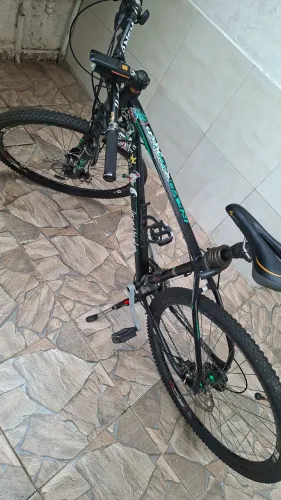High one, bicicleta top demais quadro 19 aro 29