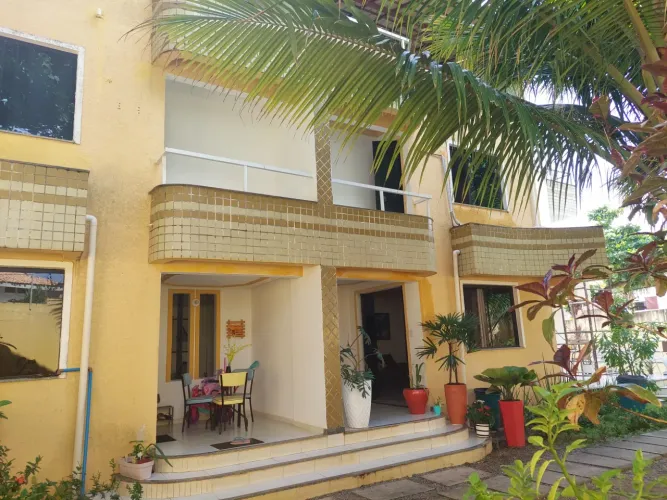 Oportunidade para investidores! Vendo Quatro Villages Tríplex em Jaguaribe próximo a Prai