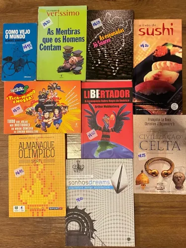 Livros diversos.