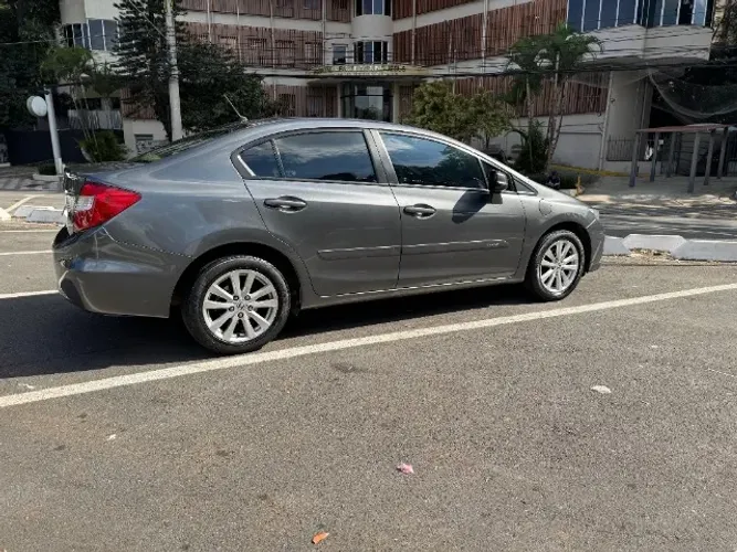 Honda Civic Sedan LXS 1.8/1.8 Flex 16V Aut. 4P 2014