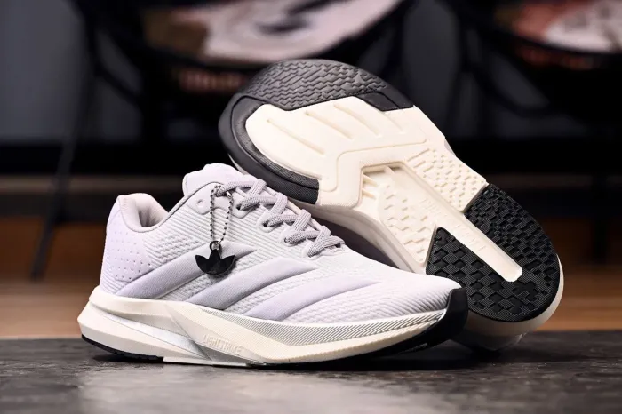 Promoção Tênis Adidas Premium