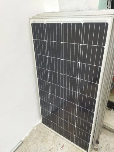 Vendo 4 placas solares de 155 watts mono cristalina com 1 ano de uso em perfeito estado
