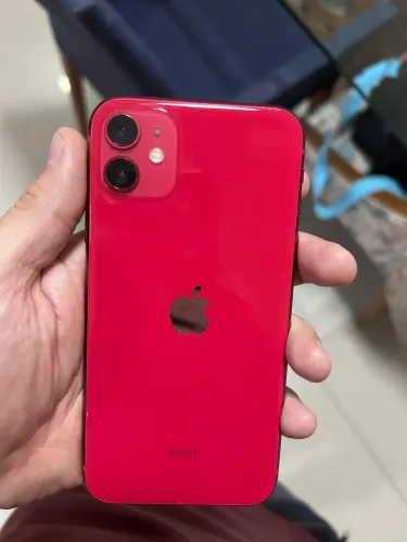 iPhone 11 impecável