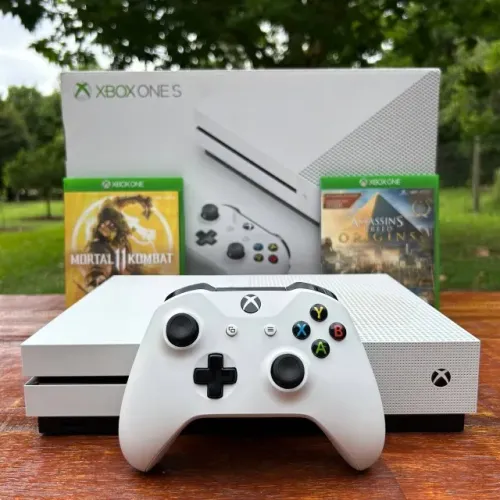 Console Xbox One S 1TB | Seminovo Impecável | Garantia + Controle e Jogo