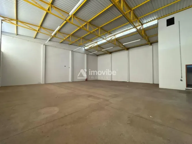 Salão Comercial para Alugar - 587m² - Vila Biasi Americana/SP