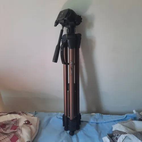 Tripé Weifeng WF/Greika WT-3770