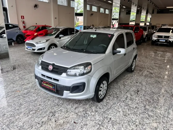 Fiat Uno Attractive 1.0 EVO Fire Flex 8V 5P 2021