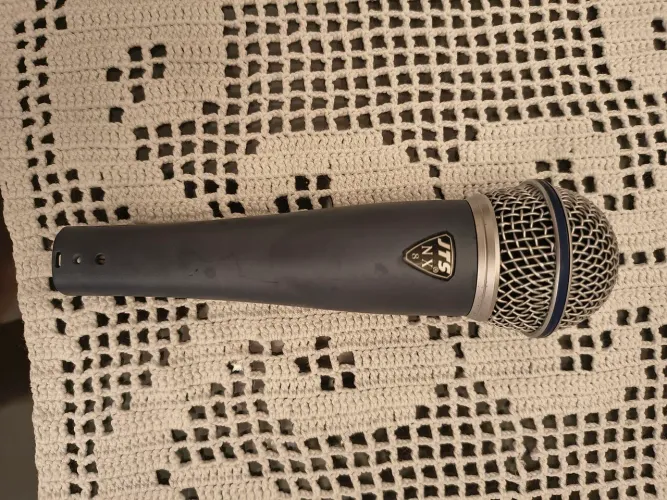 Microfone JTS nx8