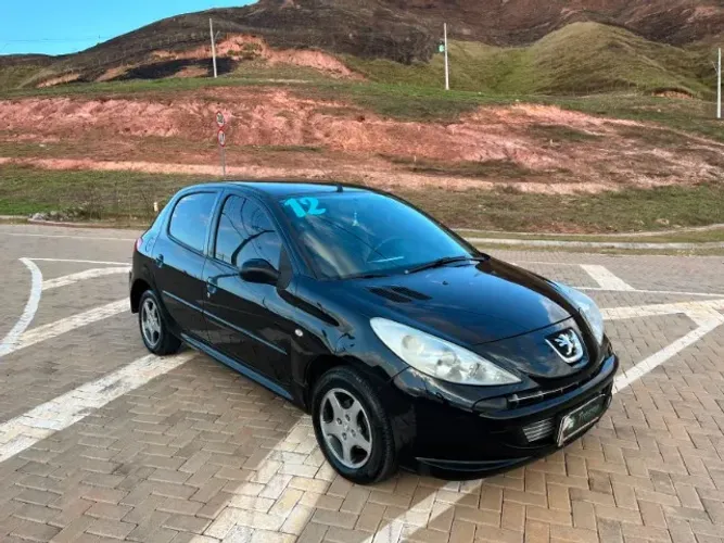 Peugeot 207 XR 1.4 Flex 8V 5P 2012