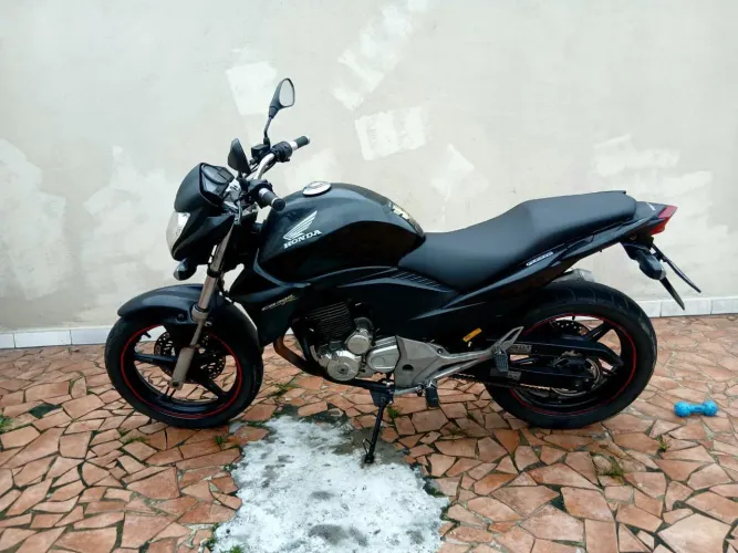 Vendo cb 300R flex 2014
