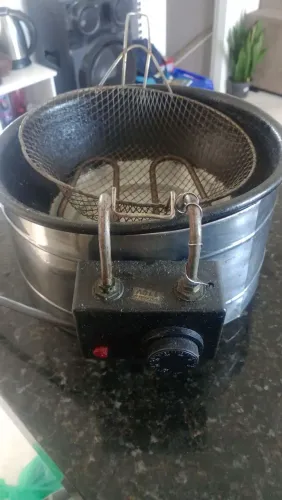 Fritadeira elétrica 127 para restaurante ou em sua casa