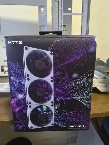 Cooler THICC FP12 120mm Hyte (Kit com 3 unidades)