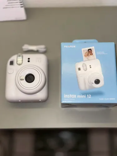 Câmera Instantânea Fujifilm Instax Mini 12 Branca + Caixa Original
