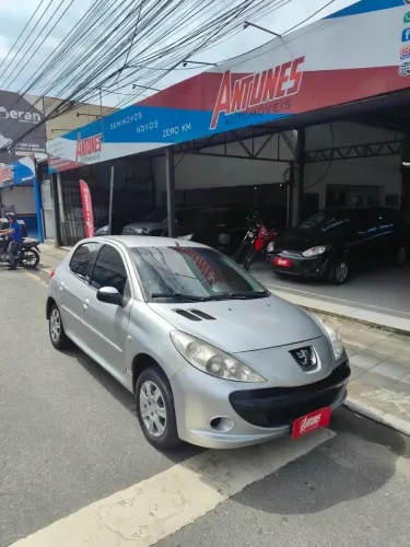 Peugeot 207 XR 1.4 Flex 8V 5P 2013