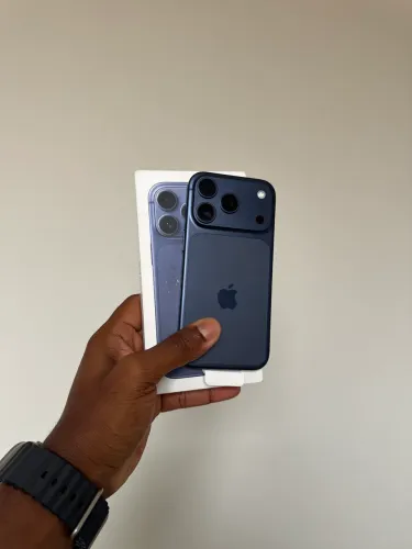 iPhone 17 Pro 256gb Azul bateria 100% Apple care