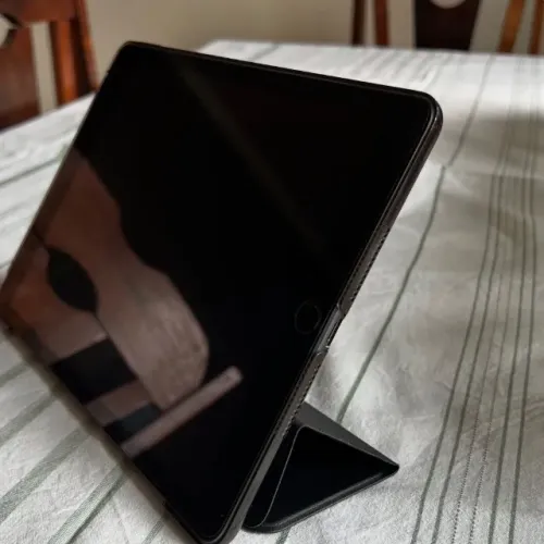 iPad 9ª Geração - Wi-Fi + Cellular | 64GB | Tela 10,2"