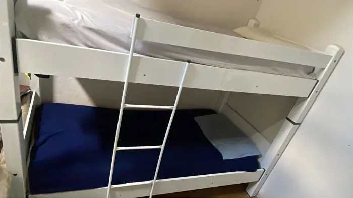 Beliche solteiro branca semi nova - R$ 500 - Contagem/MG (sem colchões)