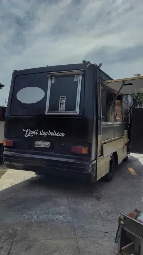 Vendo food truck