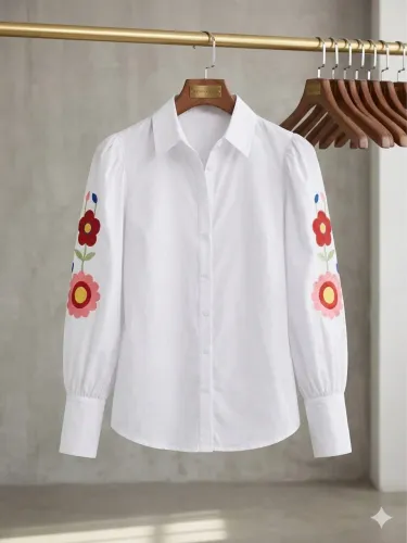 Camisa branca manga longa bordada 