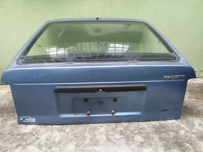 TAMPA TRASEIRA / PORTA-MALAS - CHEVROLET KADETT