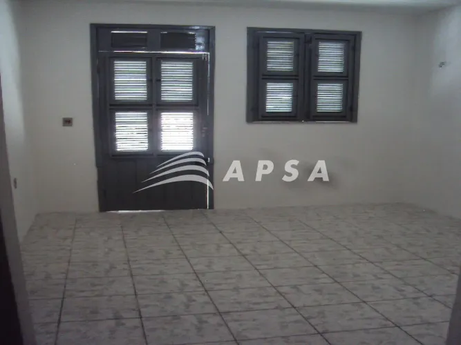 APTO EM ÓTIMO ESTADO PROX. AO RECEITA FEDERAL.