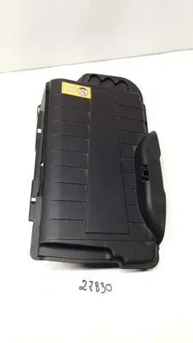 Tampa Bateria Mercedes-benz B200 2013 A2465410005