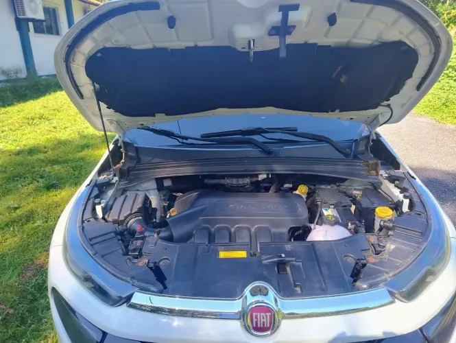 Fiat Toro Freedom Road 1.8 16V Flex Aut. 2018