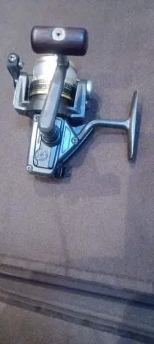 Molinete DAIWA BG 10
