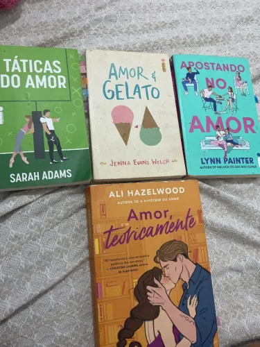 Vendo livros variados 