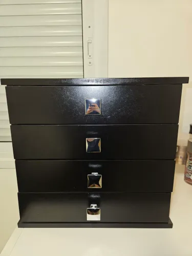 Vendo porta joias