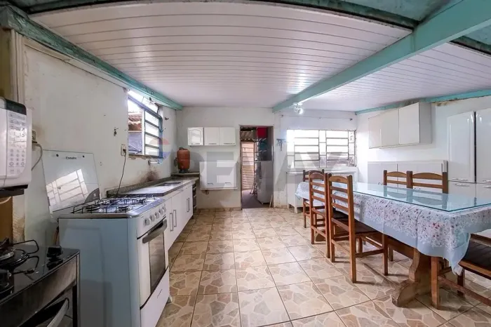 Casa a venda no Jardim Cândida, Araras/SP - próxima a Mandic e UNAR - 1 quarto e 2 vagas d
