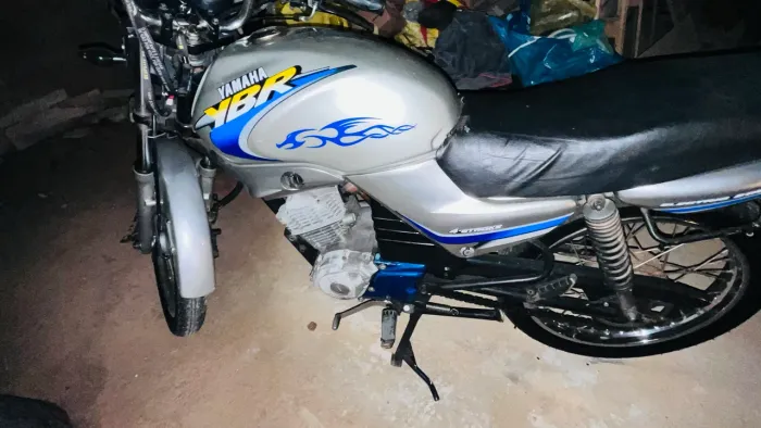 Vendo ou troco moto ybr 125k