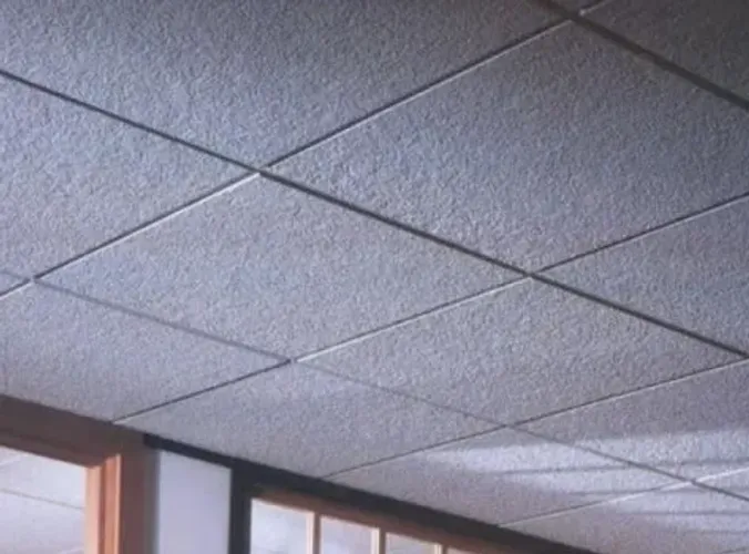 FORRO MODULAR DE FIBRA MINERAL 