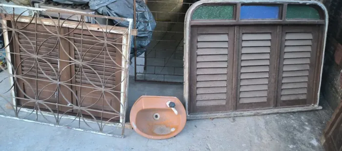 Desapegando de vários objetos