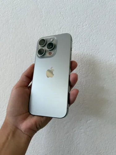 Iphone 15 pro titanium 256gb