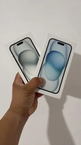 LACRADO - IPHONE 15 128GB NOVO LACRADO UM ANO DE GARANTIA 