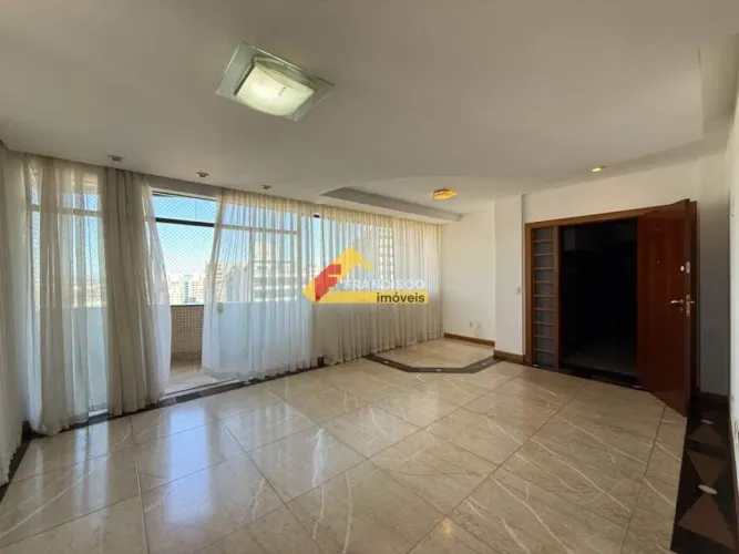 Apartamento para aluguel, 4 quartos, 2 suítes, 2 vagas, Centro - Divinópolis/MG