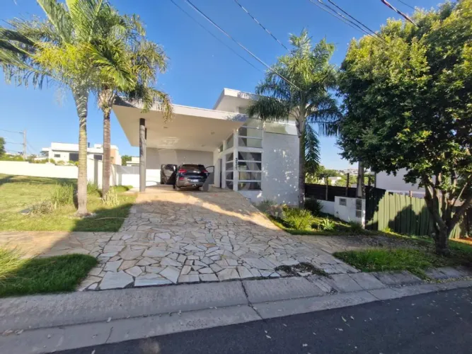 Casa à venda e para alugar em Campinas, Swiss Park, com 3 suítes, com 190 m², Fribourg - S